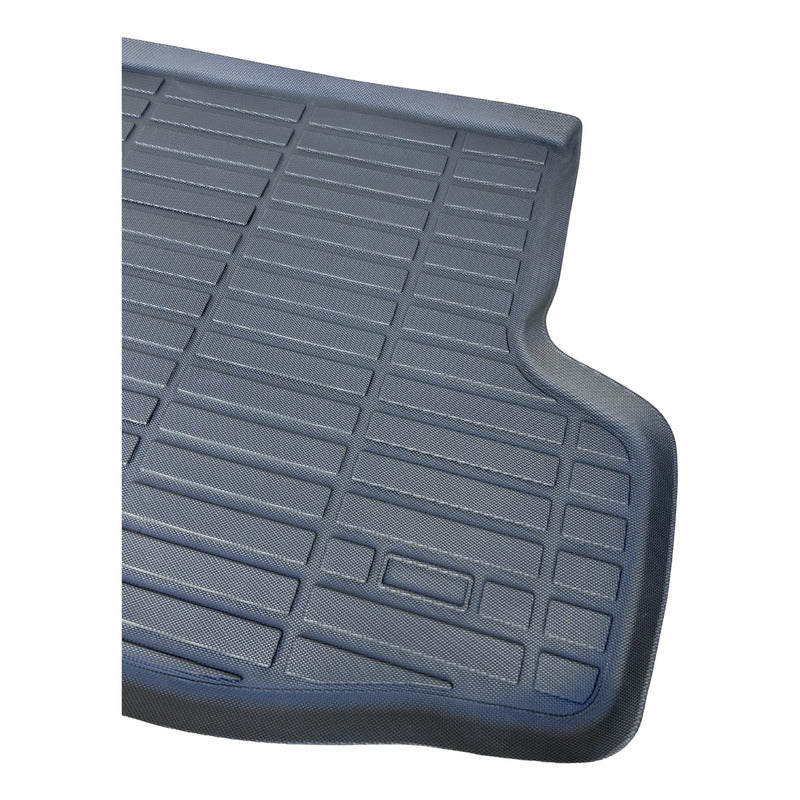 Alfombra Bandeja De Baúl En Goma Nissan Versa 2012/2019 Negro