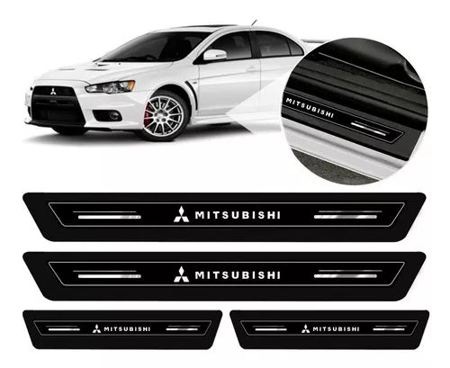 Cubre Zócalo Resinado Platinum Mitsubishi