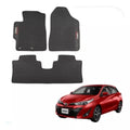 Alfombra Engomada Toyota Yaris 3 Piezas
